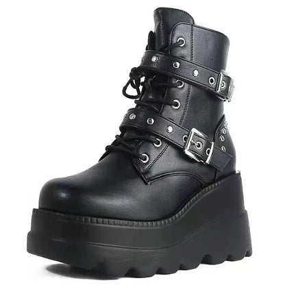 Bottes gothiques Élégance noire élégante