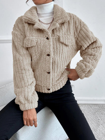 Stilvolle Frauenjacke Modern Chic - IdealeKleiden