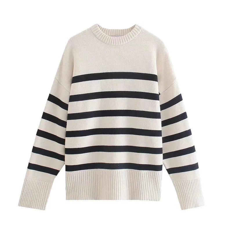 Pull élégant à rayures
