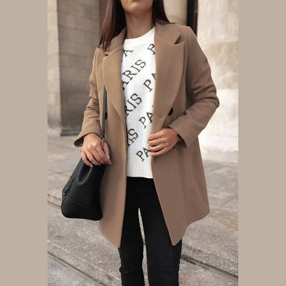 Veste d'hiver longue élégante pour femme avec fermeture boutonnée