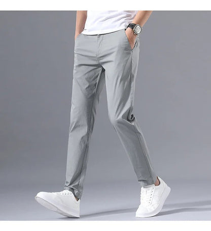 Pantalon chino slim moderne pour homme