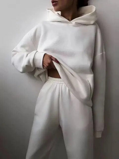 Ensemble de survêtement moderne et confortable pour femme