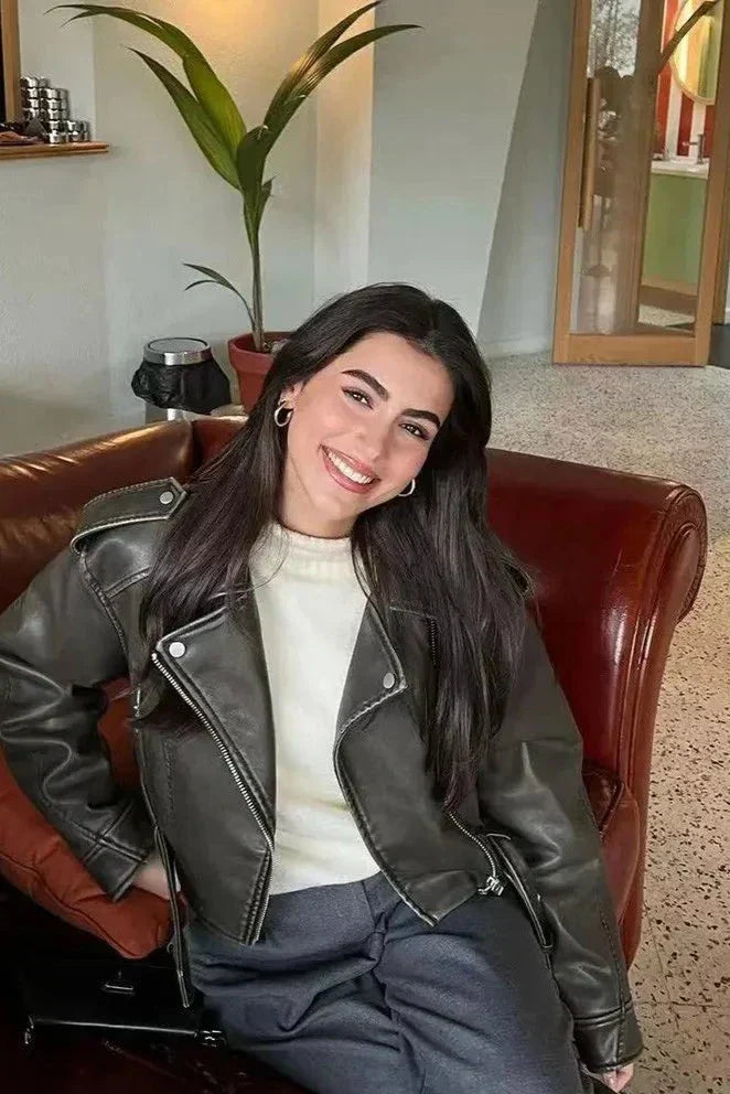 Blouson en cuir oversize pour femme, style motard, avec détails de ceinture