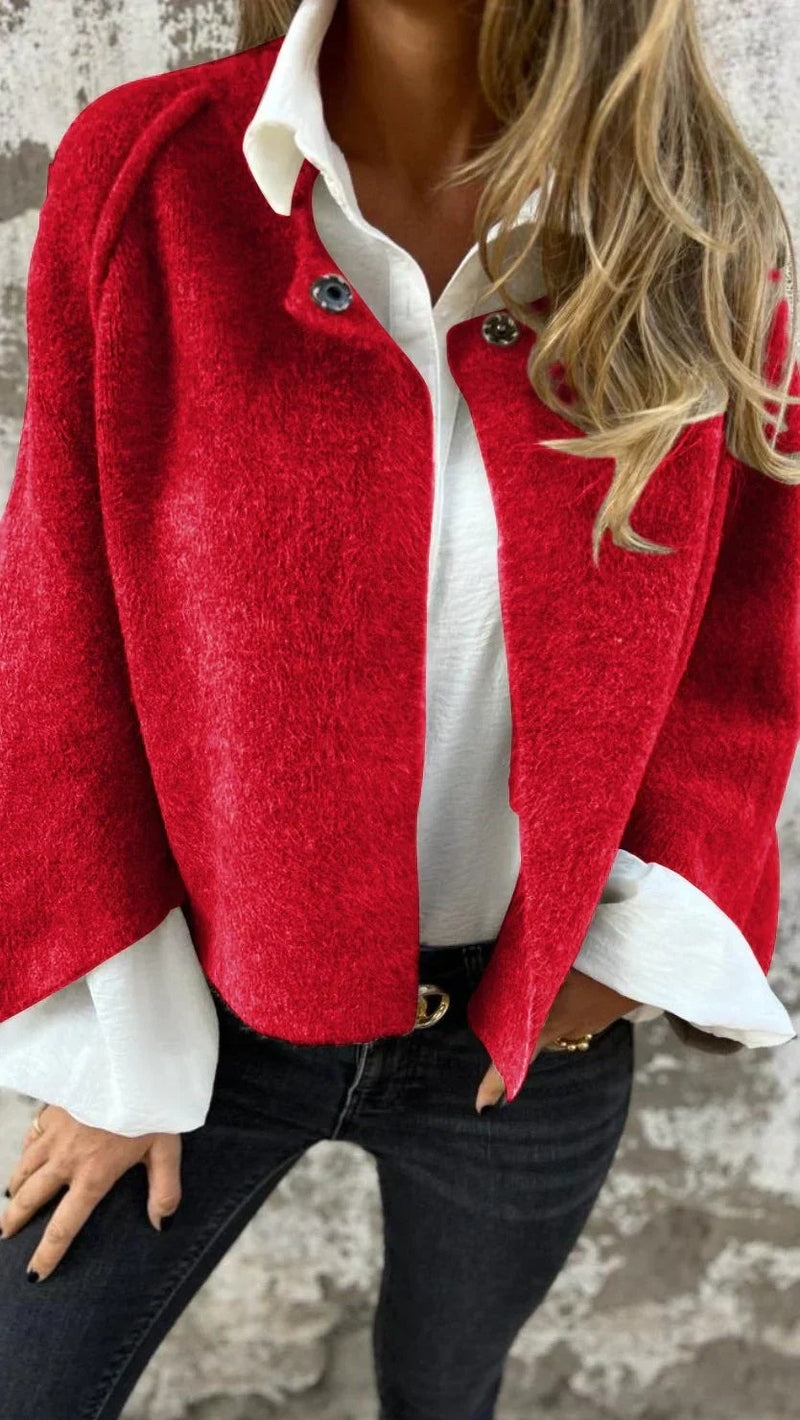 Élégant manteau pour femme à la coupe ajustée