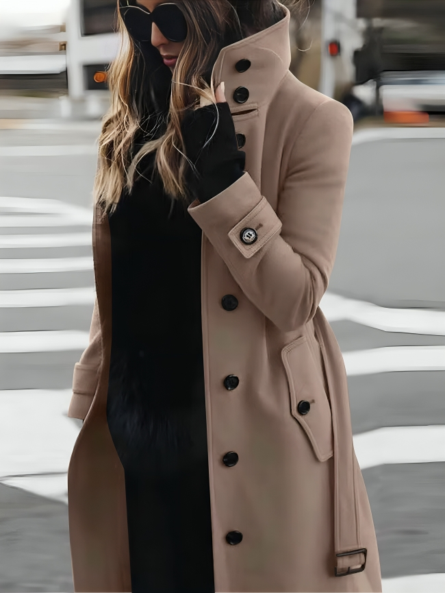 Élégant manteau long pour femme avec col montant et ceinture