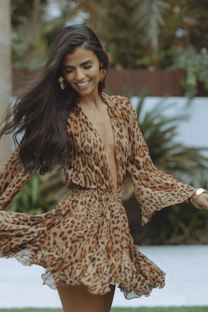 Robe d'été femme courte élégante manches longues