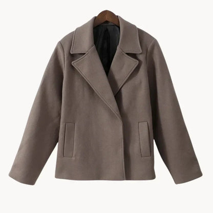 Élégant manteau pour femme avec col à revers