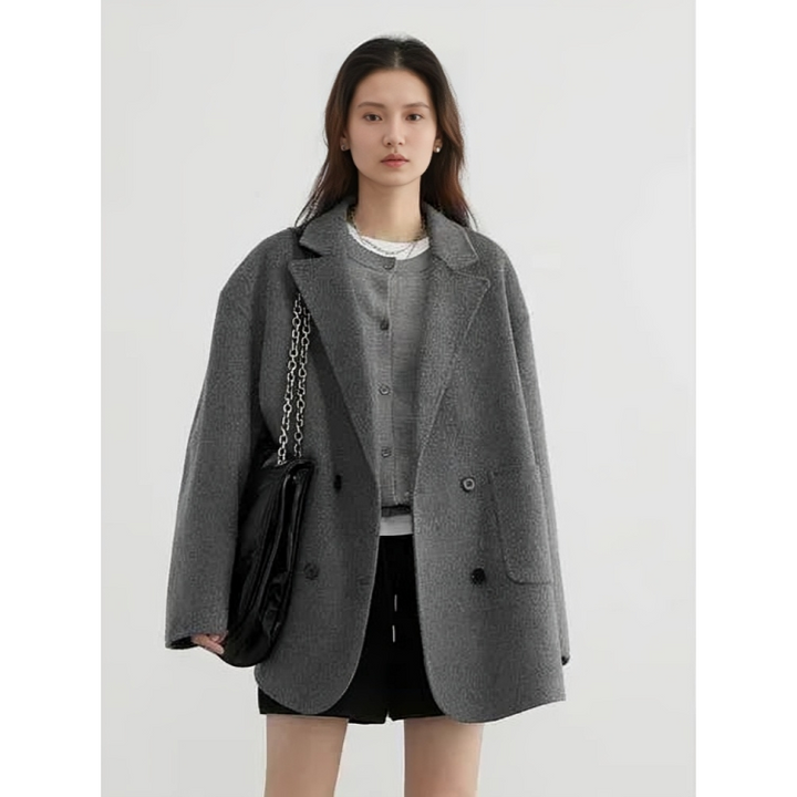 Élégant manteau en laine pour femme qualité luxe