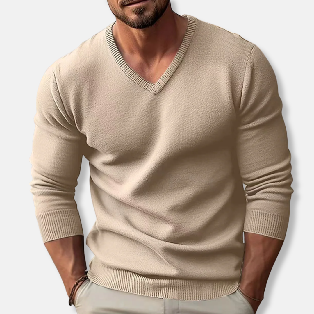 Pull col V homme simple classique