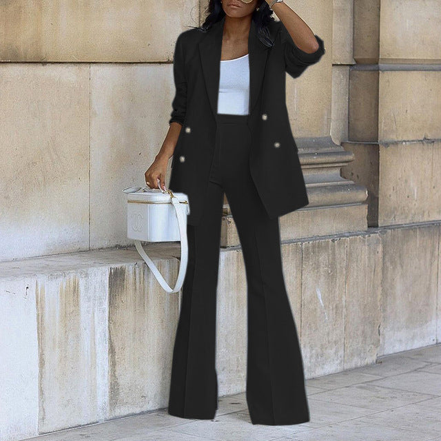 Ensemble deux pièces blazer et pantalon élégant pour femme