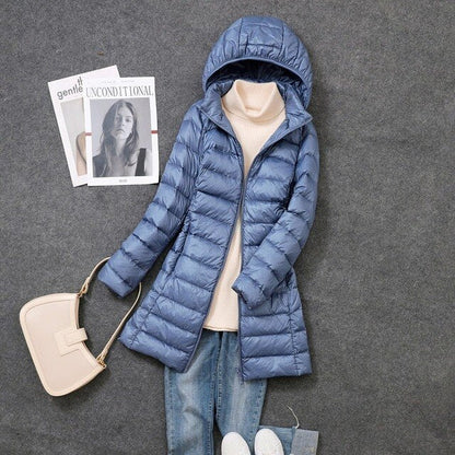 Doudoune longue d'hiver élégante avec capuche pour femme