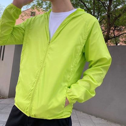 Coupe-vent léger pour homme avec capuche