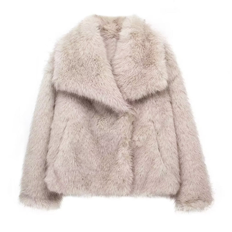 Veste courte en fausse fourrure tendance Col oversize