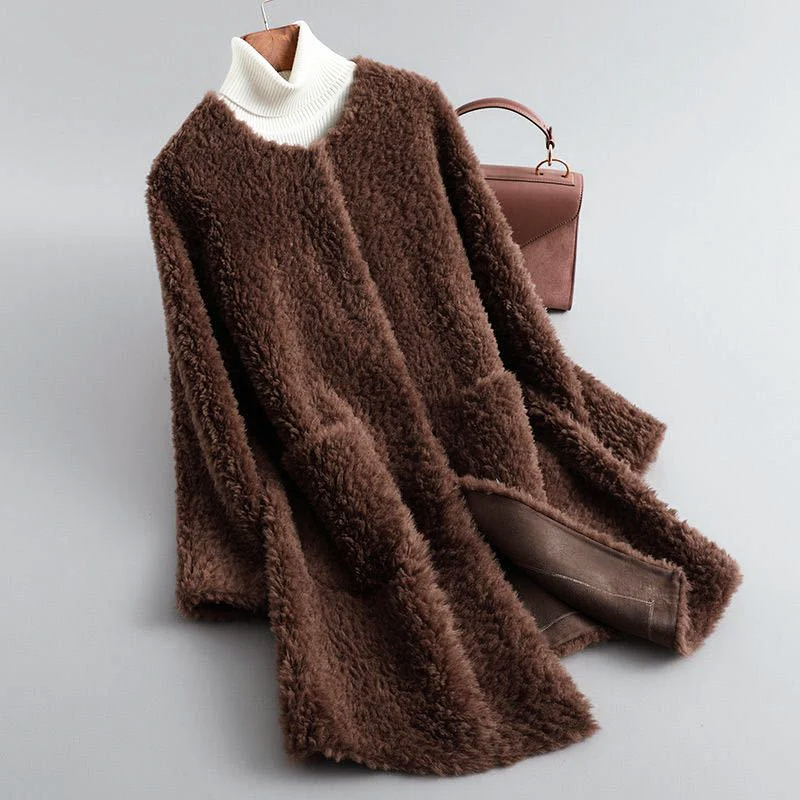 Robe en fausse fourrure douce à col rond