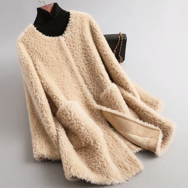 Robe en fausse fourrure douce à col rond