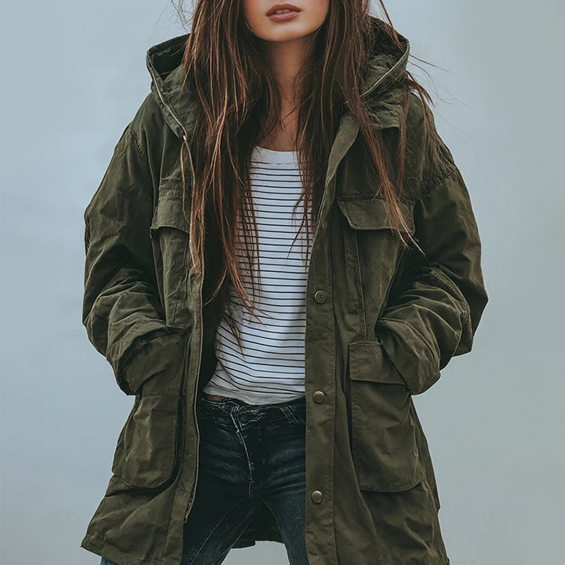 Veste à capuche classique avec poches avant