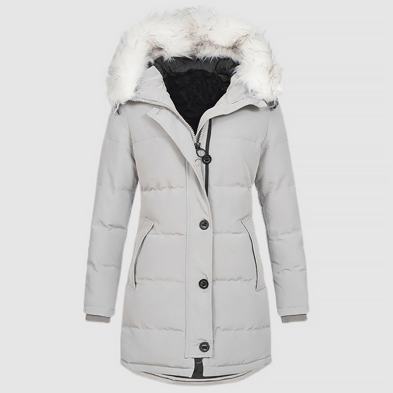 Doudoune slim fit stylée avec capuche en fausse fourrure