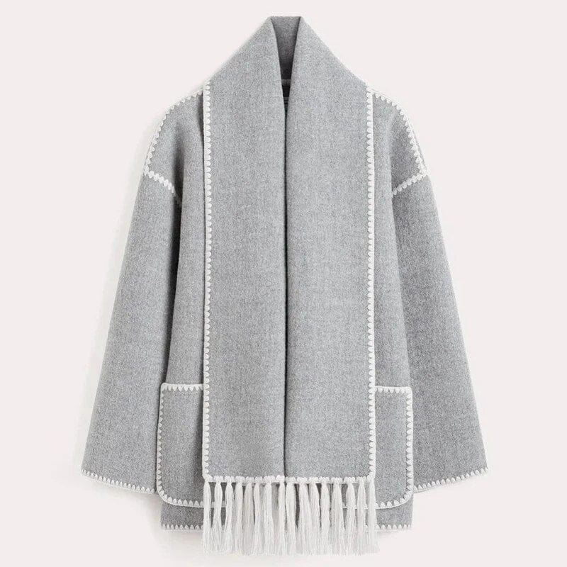 Manteau en laine stylé pour femme avec garniture contrastante