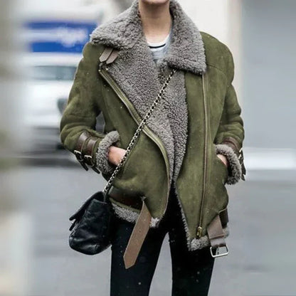 Blouson en cuir style motard avec boucles