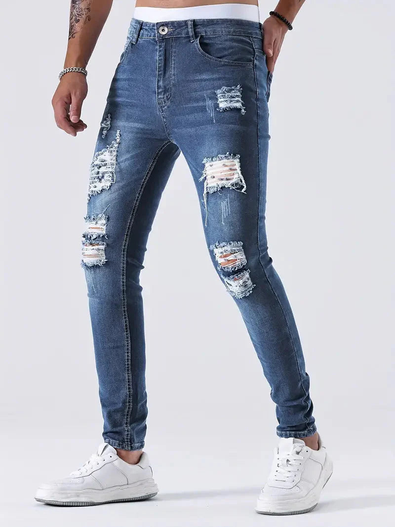 Jean déchiré coupe slim homme