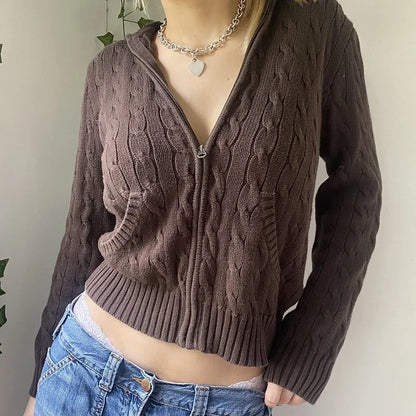 Sweat à capuche douillet avec boutons