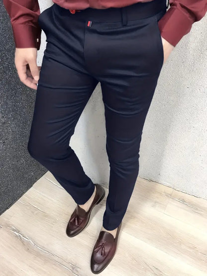 Pantalon de costume slim homme élégant