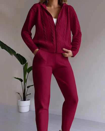 Ensemble cardigan tendance avec design torsadé