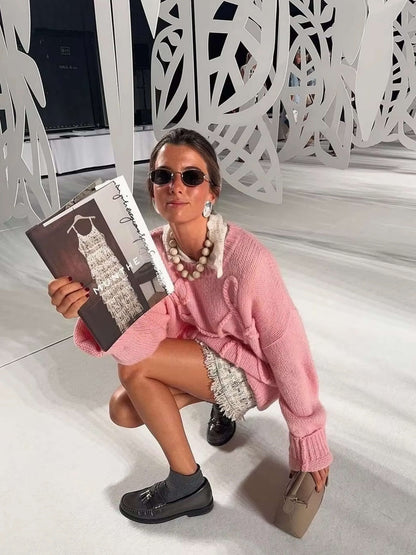 Weicher Oversized Pullover Elegante Stickerei - IdealeKleiden