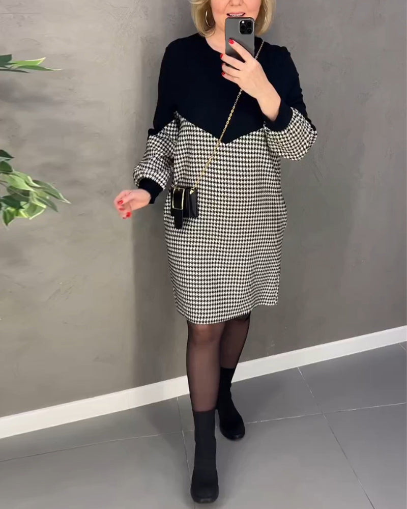Robe moderne à carreaux avec blocs de couleur