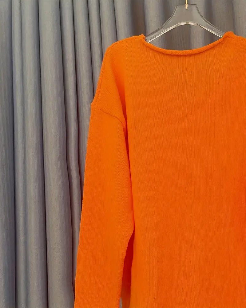 Modisches V-Ausschnitt Kleid mit Schriftprint - IdealeKleiden