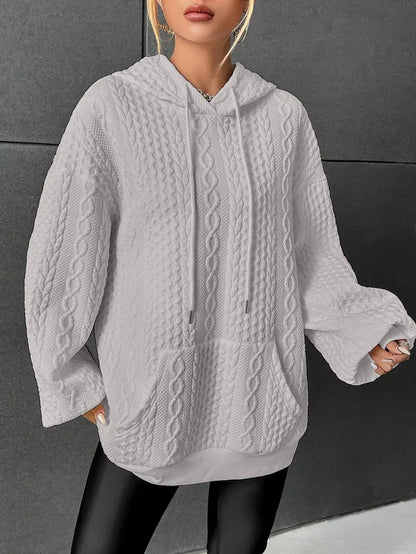 Pull tricoté femme capuche moderne