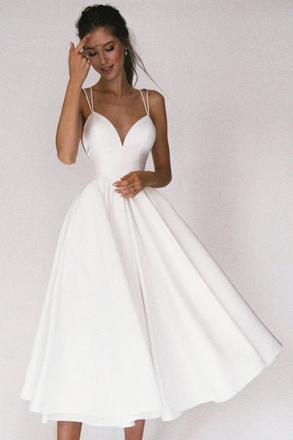 Robe élégante femme Col en V moderne
