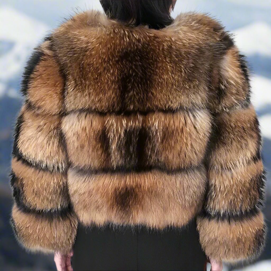 Kurze Felljacke Damen Warm & Stylish - IdealeKleiden