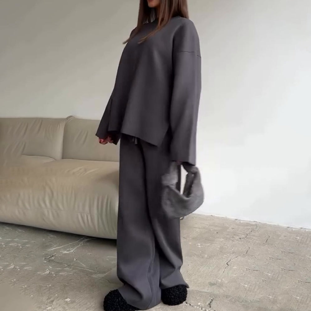 Les chaussures pour femmes ne sont pas disponibles, donc : Ensemble tricoté élégant et confortable pour femmes