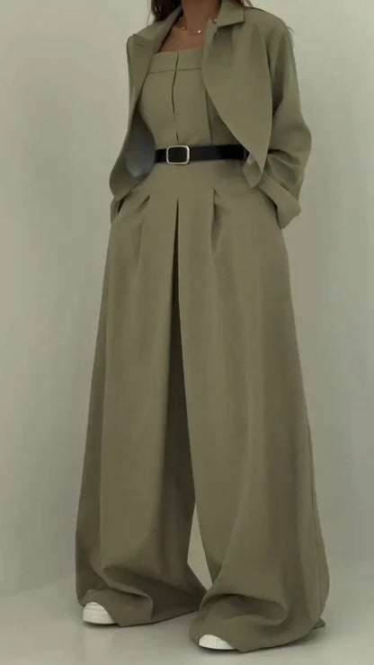 Ensemble léger veste et short femme pour l'été