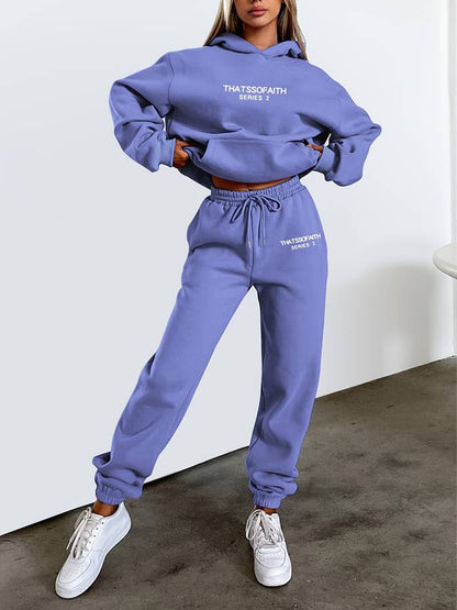 Ensemble de salon deux pièces pour femme avec imprimé tendance