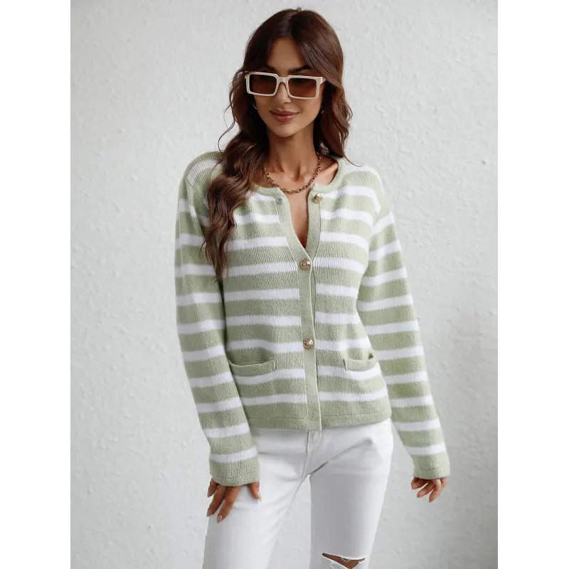 Gilet douillet avec boutons et poches latérales
