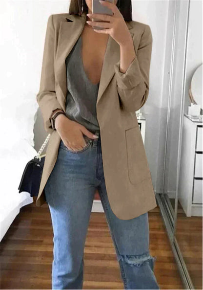 Blazer de streetwear tendance élégant et slim