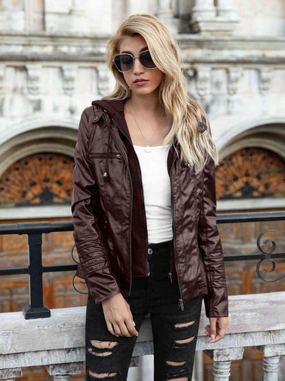 Veste stylée en similicuir à capuche