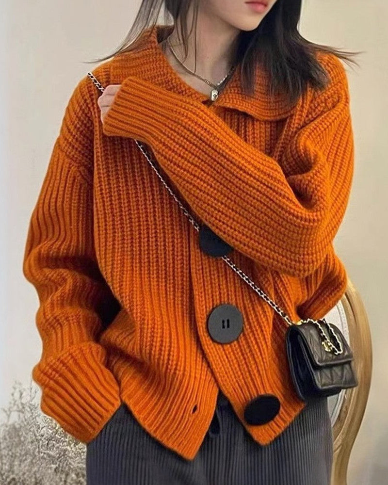Vêtements élégants | Gros boutons et aspect tricoté