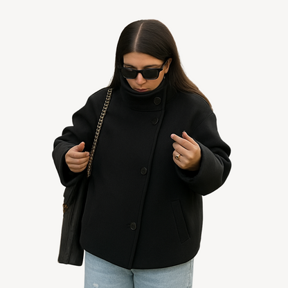 Manteau élégant pour femme avec boutons