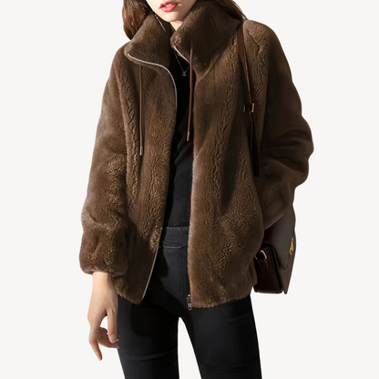 Veste femme tendance en fausse fourrure avec fermeture éclair