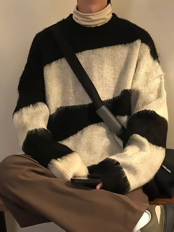 Pull élégant homme col rond design moderne