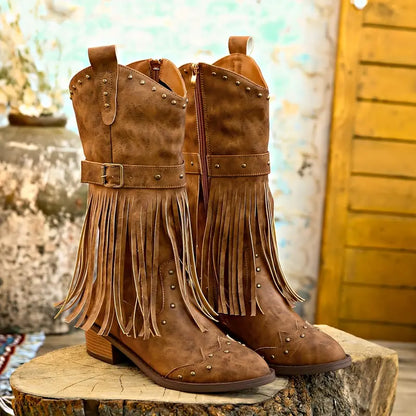 Bottes élégantes pour femme avec détail pompon et talon carré
