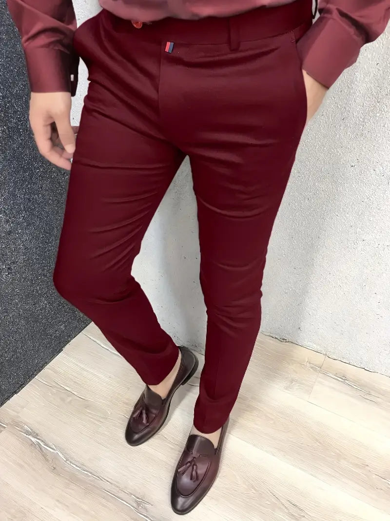 Pantalon de costume slim homme élégant