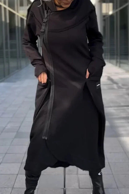 Robe longue à capuche style moderne