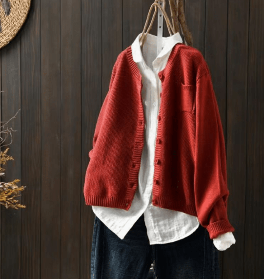 Cardigan élégant pour femme avec boutons