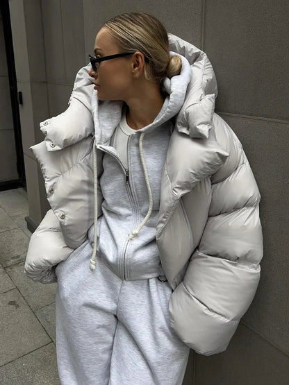 Élégante doudoune modèle hiver pour femme
