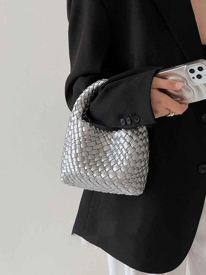 Petit sac à main tressé aspect doux