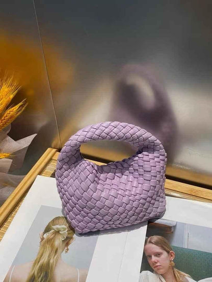 Petit sac à main tressé aspect doux